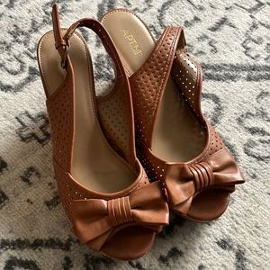 Brown wedges